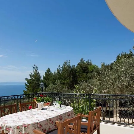 Amare Villa *